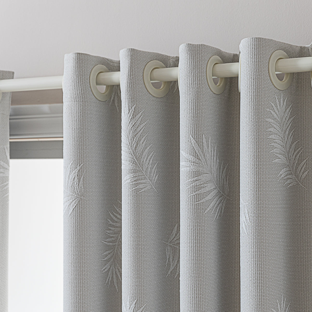Yumoo Leaf Jacquard Curtain