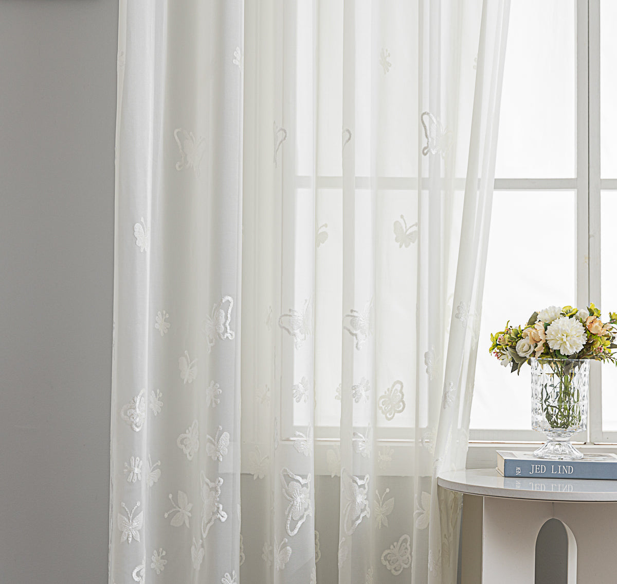 蝶恋花 绣花纱帘