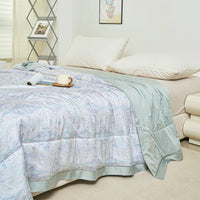 Ramona Pattern TENCEL™ Lyocell Lightweight Comforter