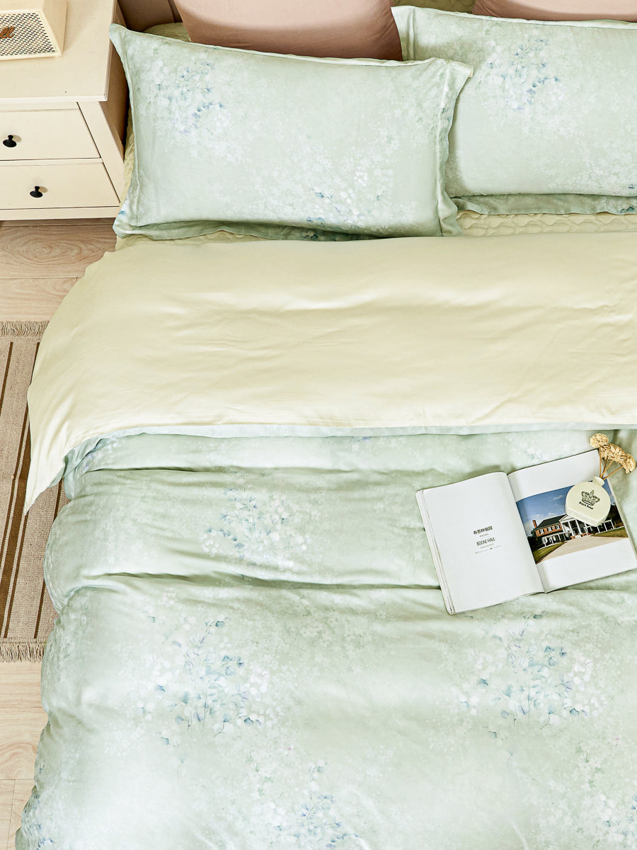 Orabe Floral TENCEL™ Lyocell Bedspread Sets