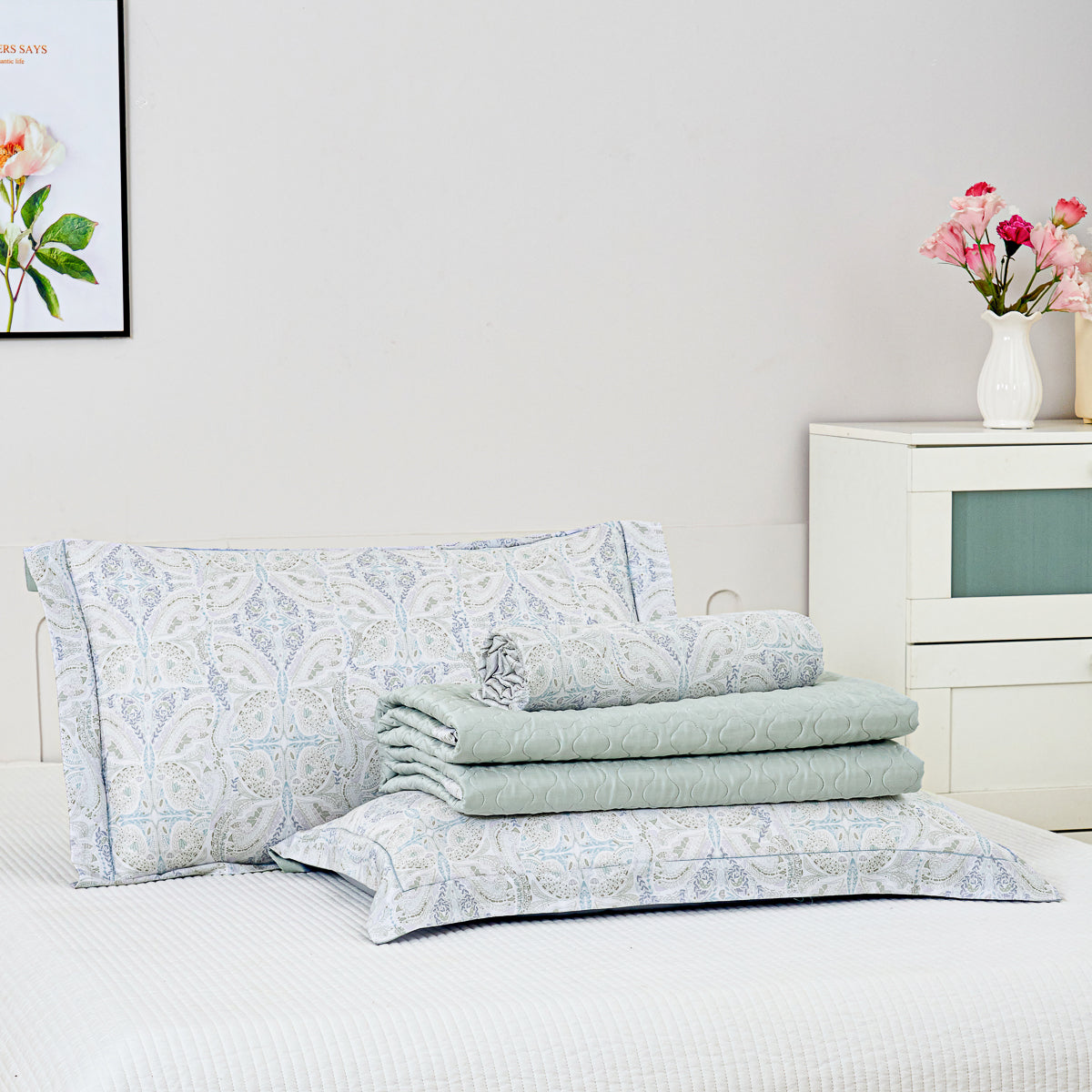 Ramona Pattern TENCEL™ Lyocell Bedspread Sets