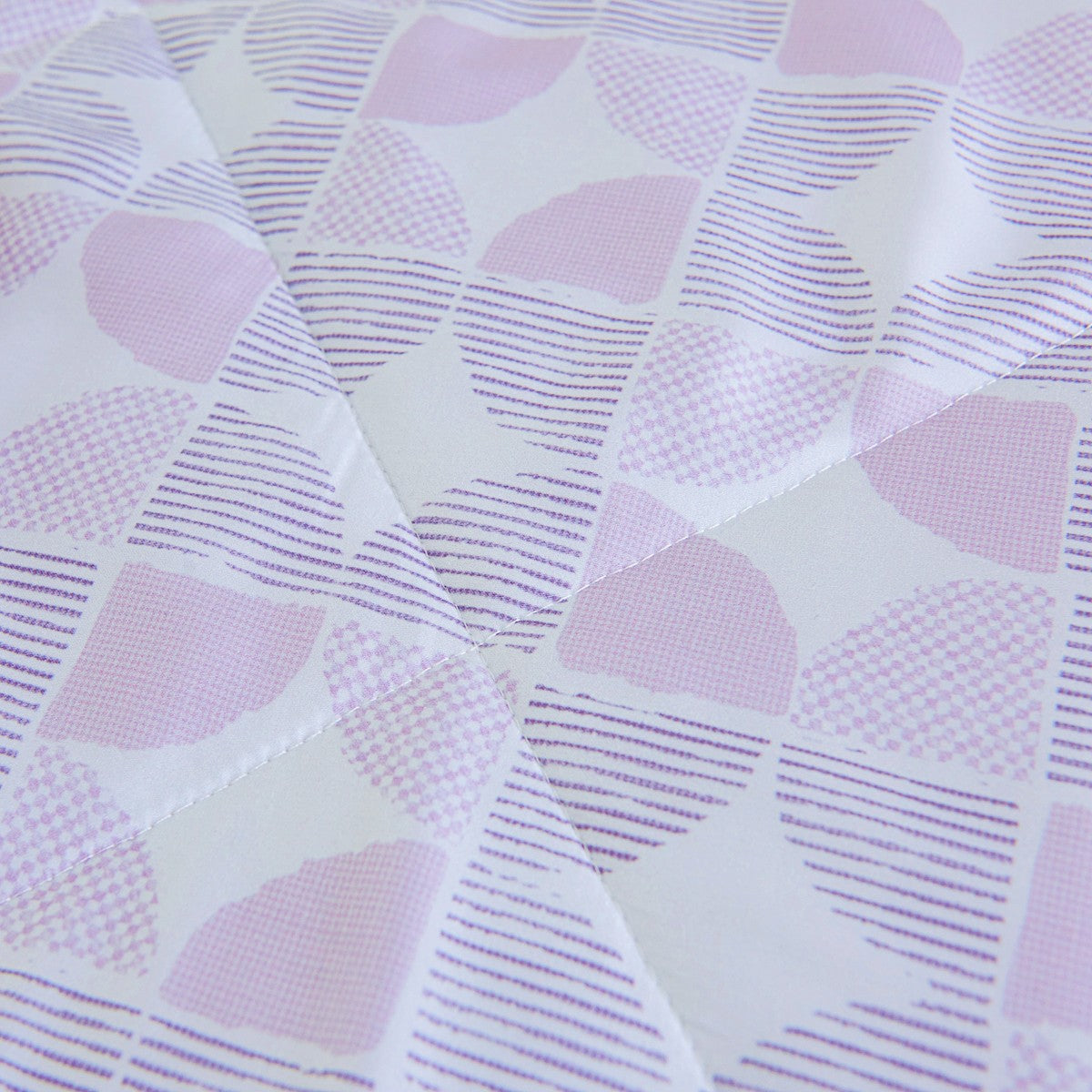 Enzo Pattern TENCEL™ Lyocell Lightweight Comforter