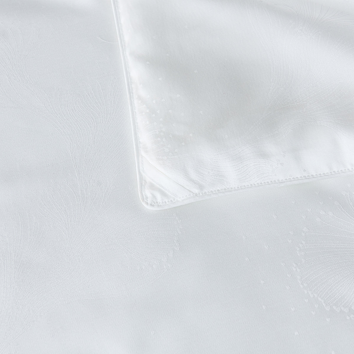 Mulberry Silk TENCEL™ Light Duvet Insert