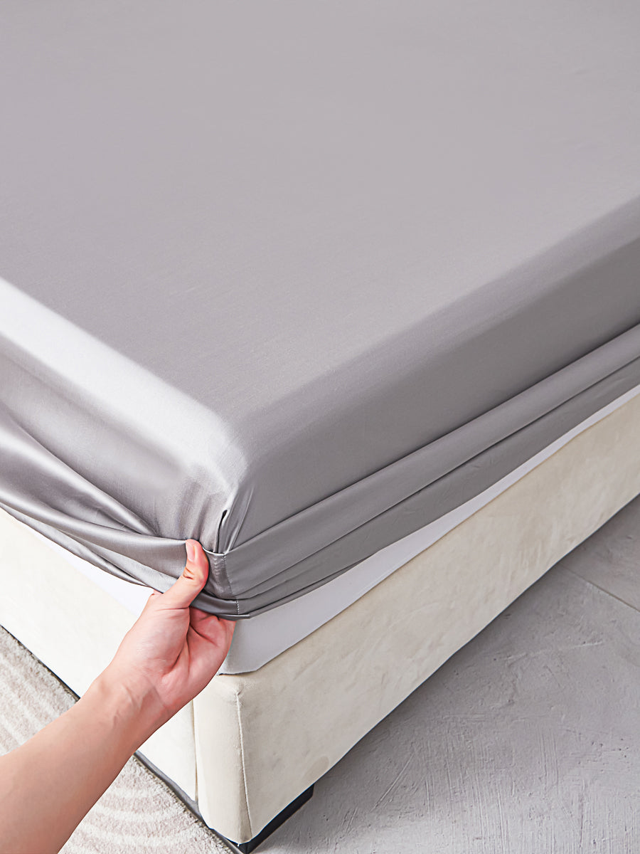 Cloudy Gray Solid Color Tencel™ Fitted Sheet