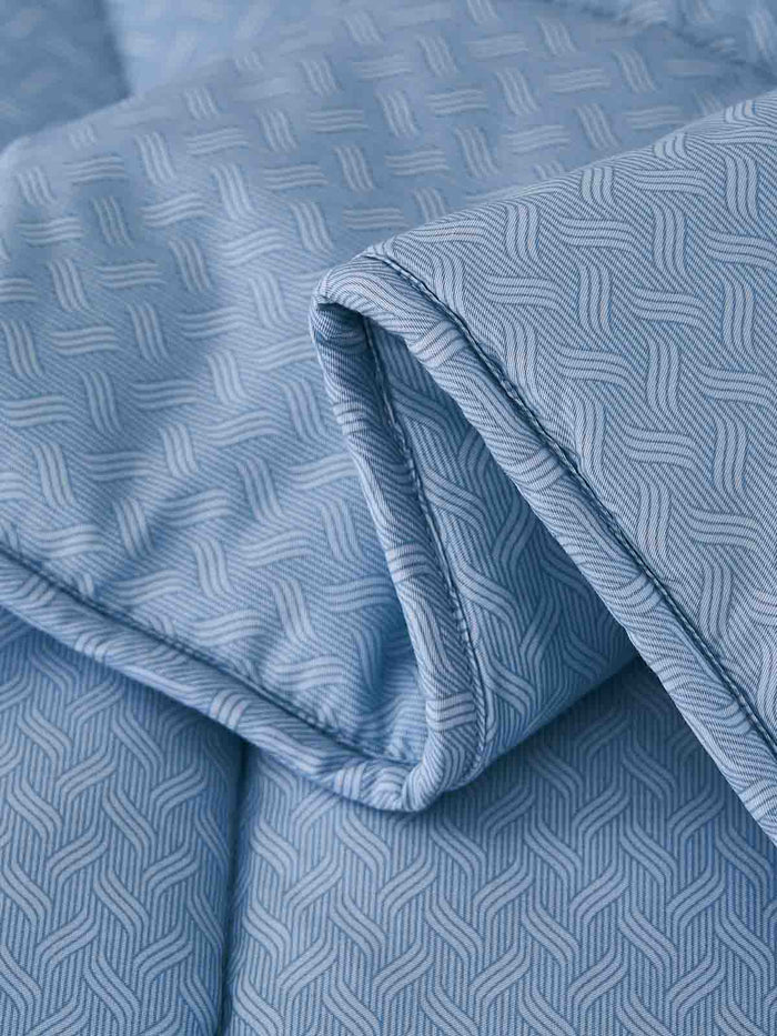 Gamma-Bluish Blue Pattern Cotton All Season Comforter
