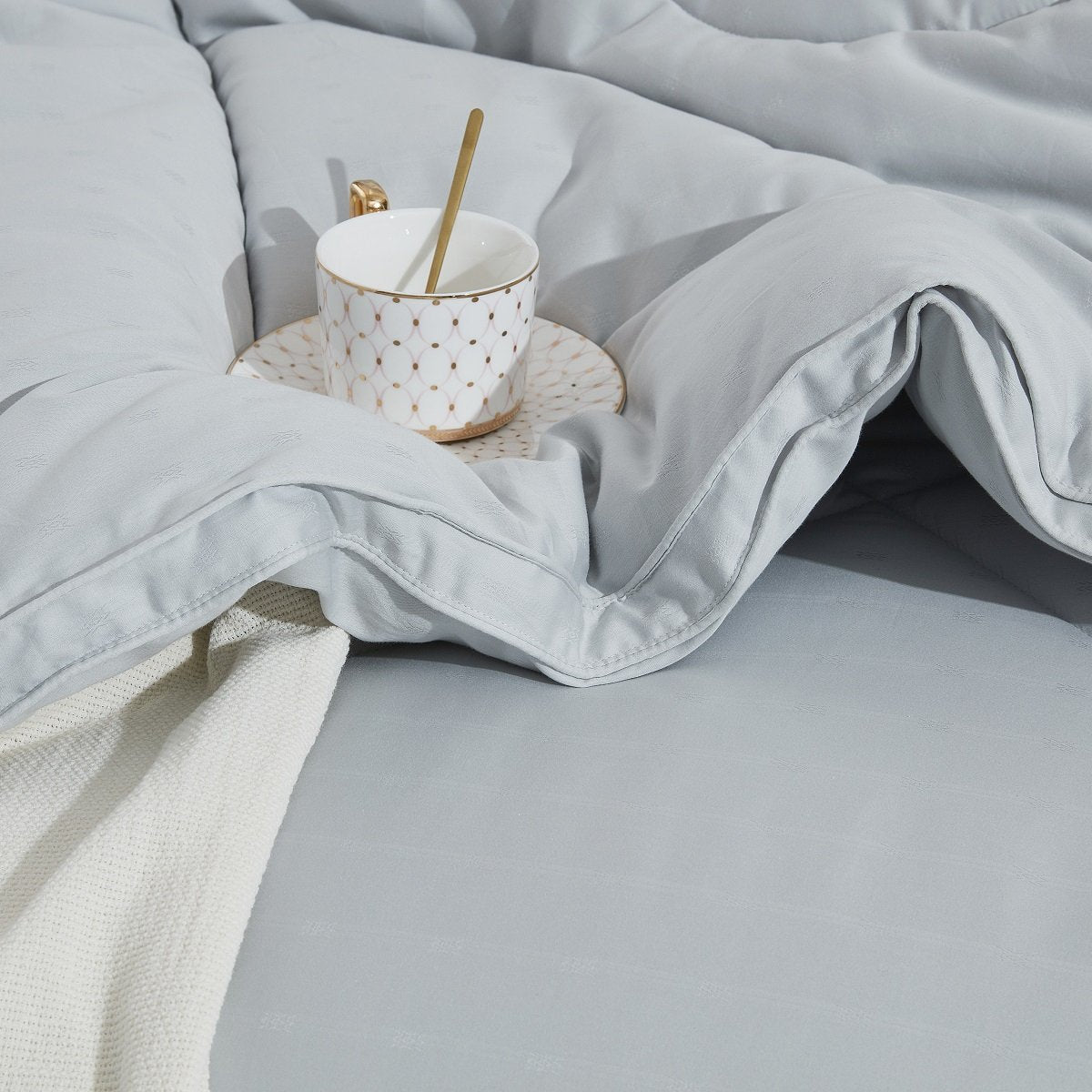 Bamboo Charcoal All Season Duvet Insert