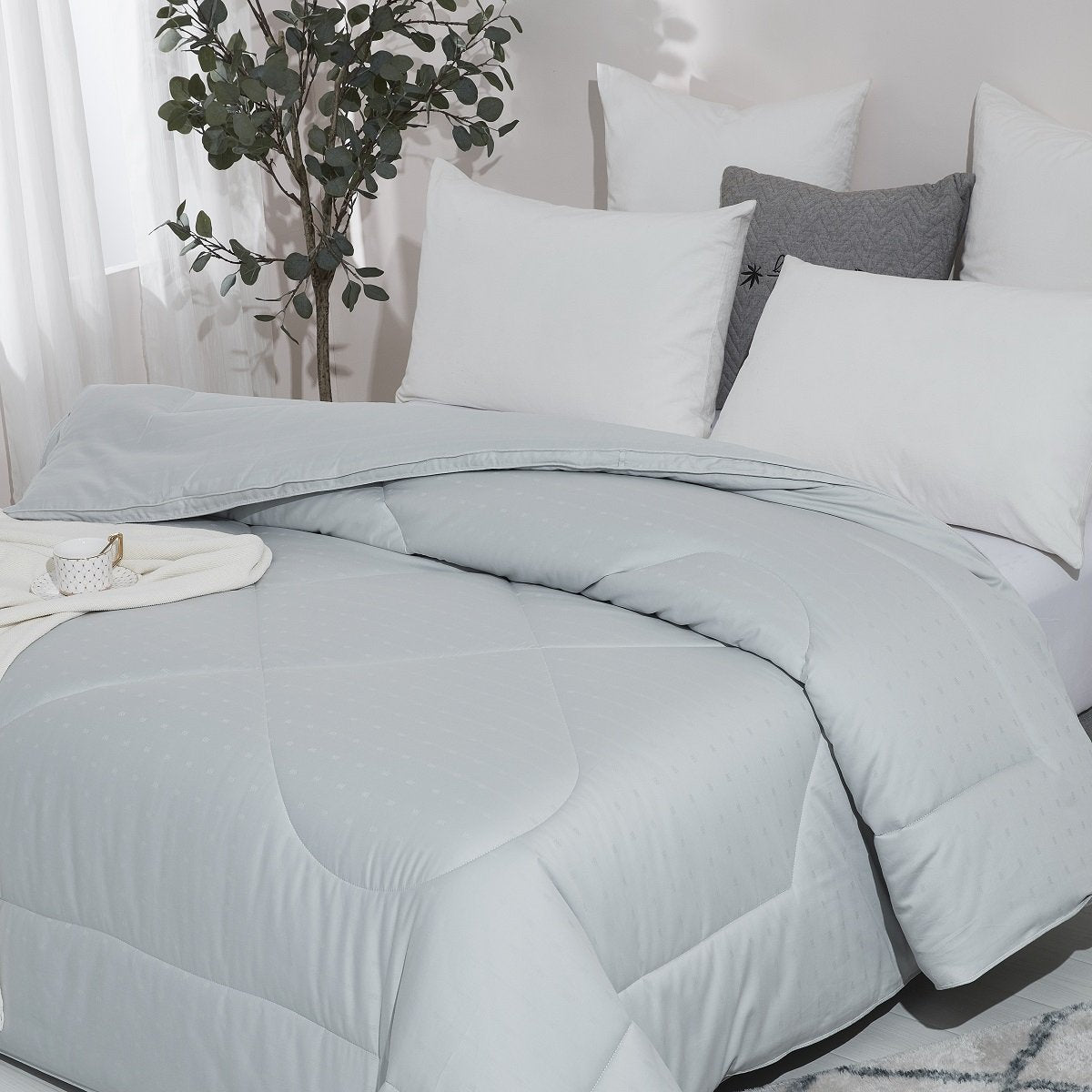 Bamboo Charcoal All Season Duvet Insert