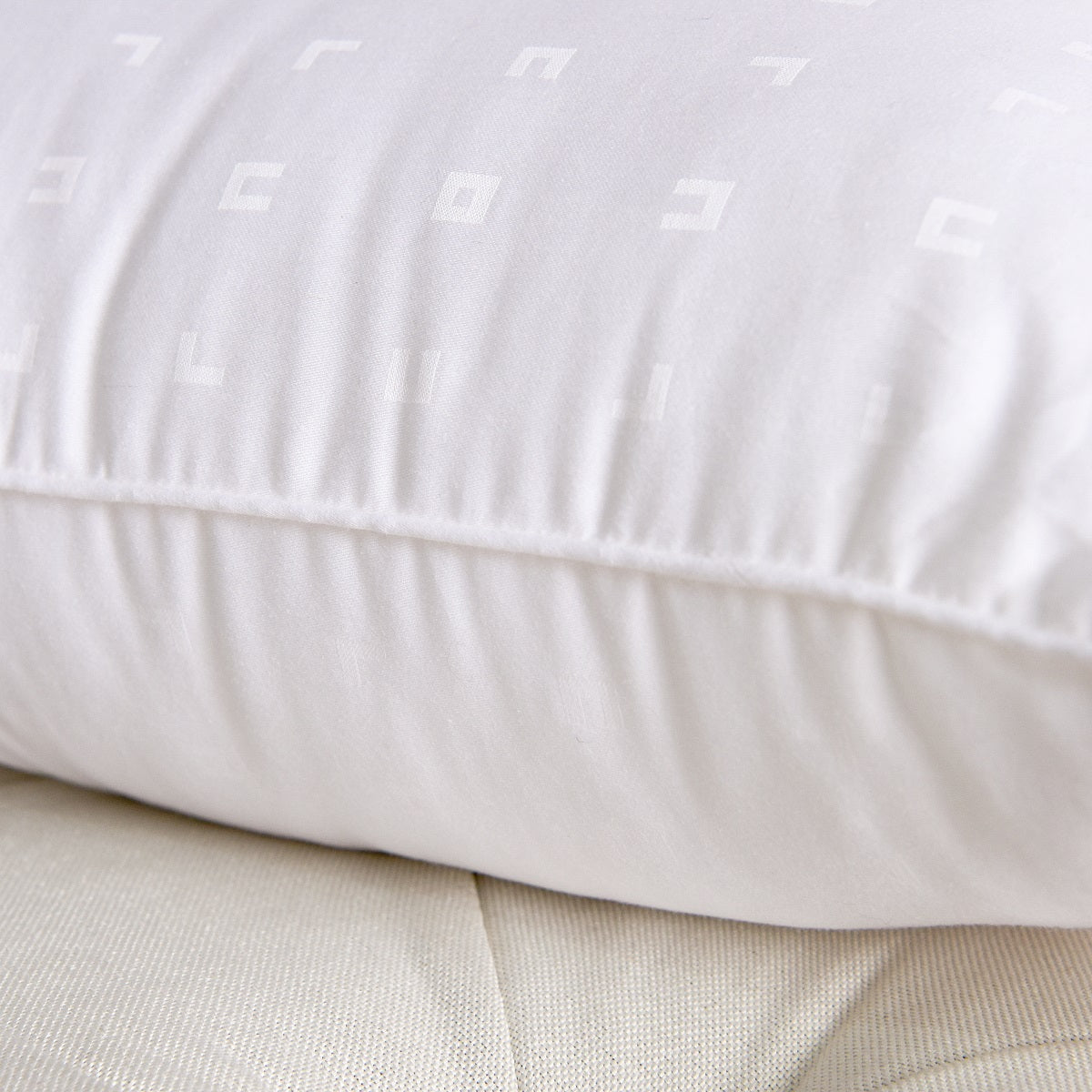 PiloMio®羽丝绒中枕