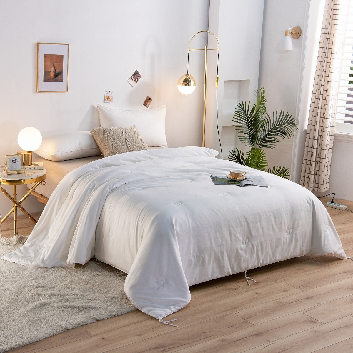 Solid White All Season Silk Duvet Insert