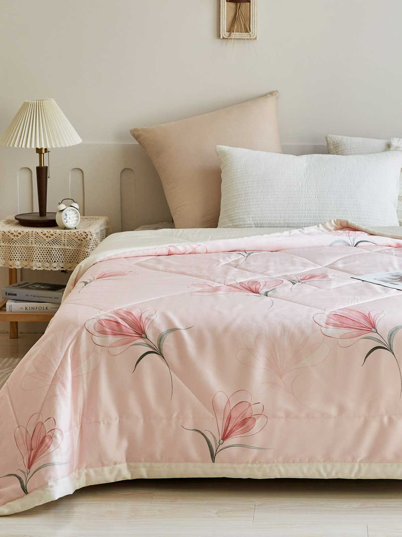 Lethia Floral TENCEL™ Lyocell Light Comforter