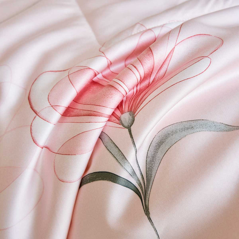 Lethia Floral TENCEL™ Lyocell Light Comforter