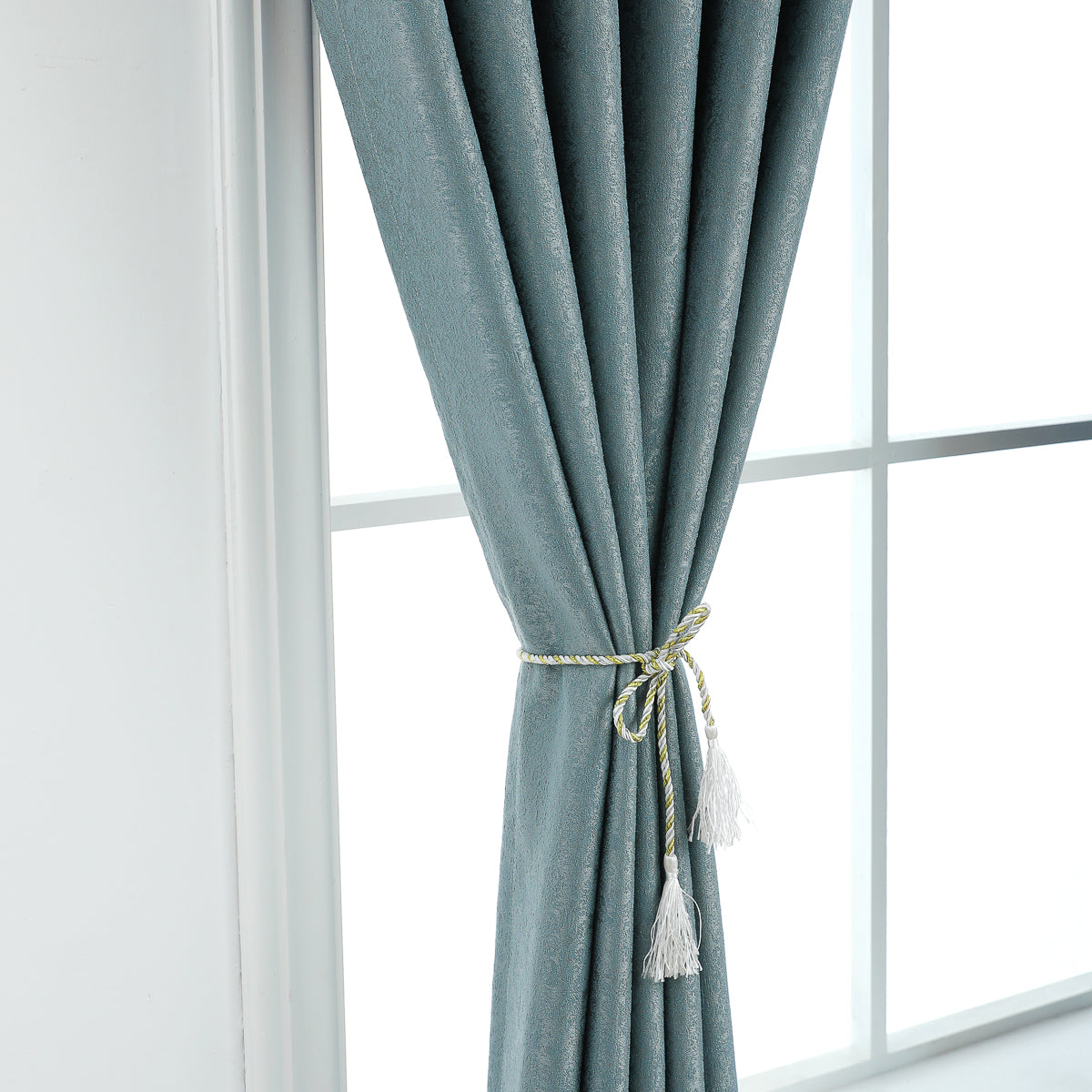 Wells Embossed Jacquard Solid Color Curtain
