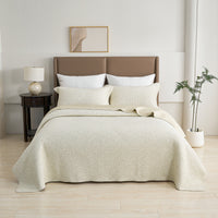 Anais Sylvcel Floral Quilt Set