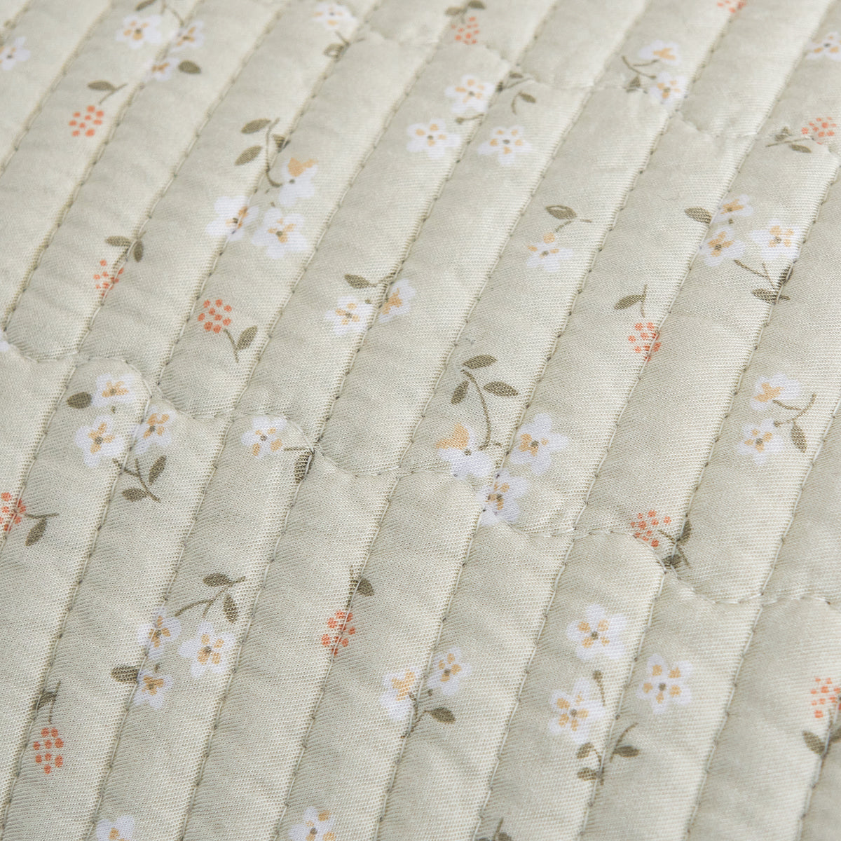 Anais Sylvcel Floral Quilt Set