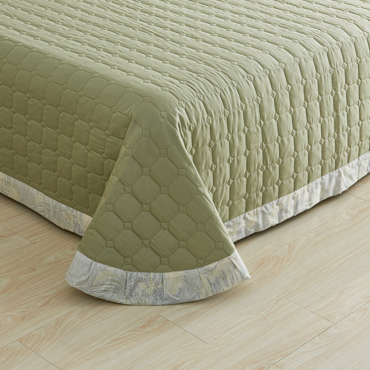 Audrey Floral Premium Cotton Bedspread Set