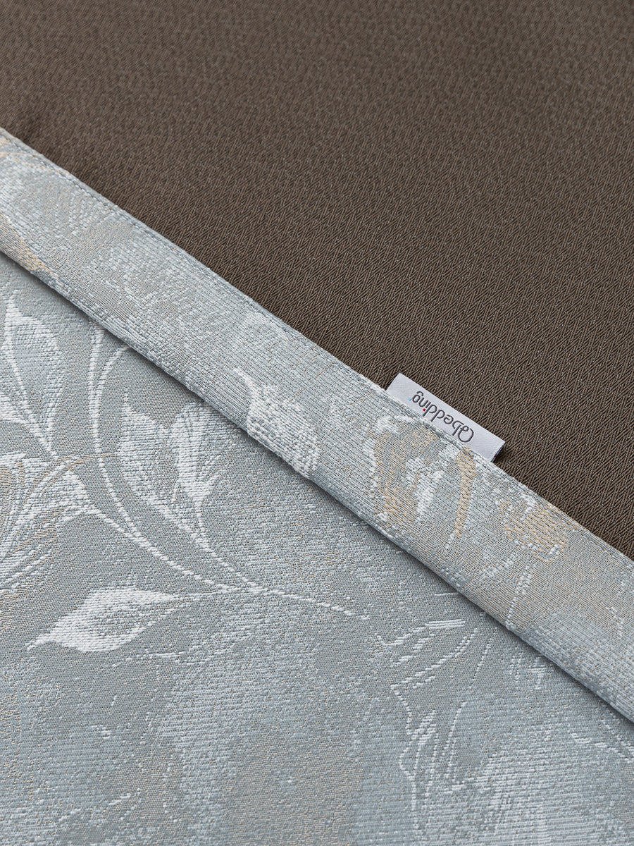 Brodefli Curtain