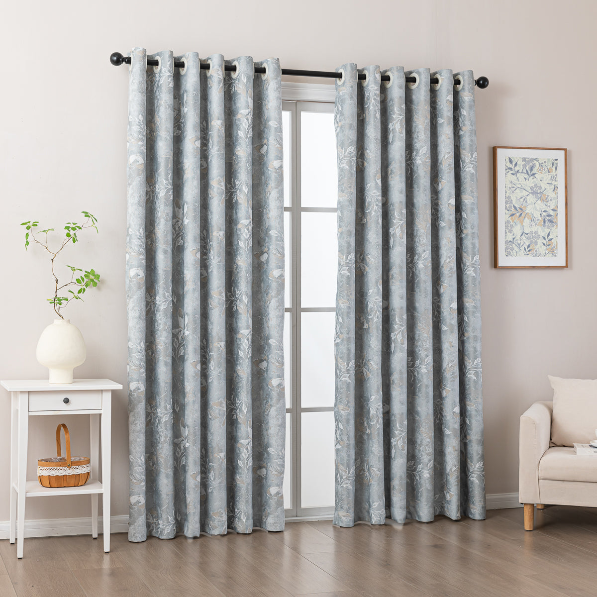 Brodefli Curtain