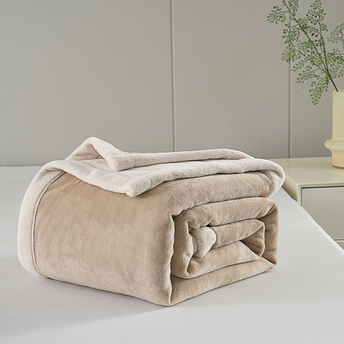 Cloudy Soft Solid All Season Blanket (5 colors)