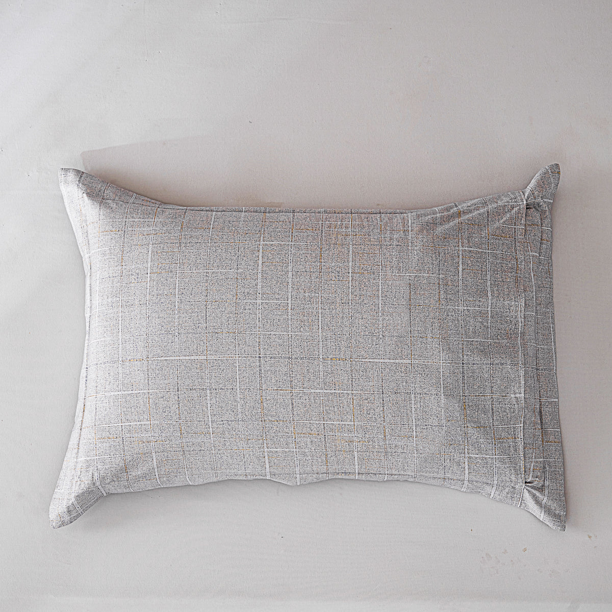 Psi-Starry Gray Cotton Standard Pillow Sham Set