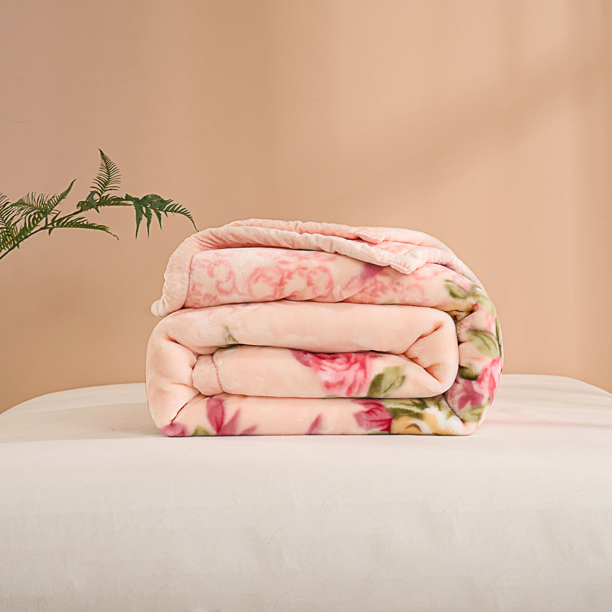 Amaya Ultra Soft Fleece Winter Blanket (Queen size)