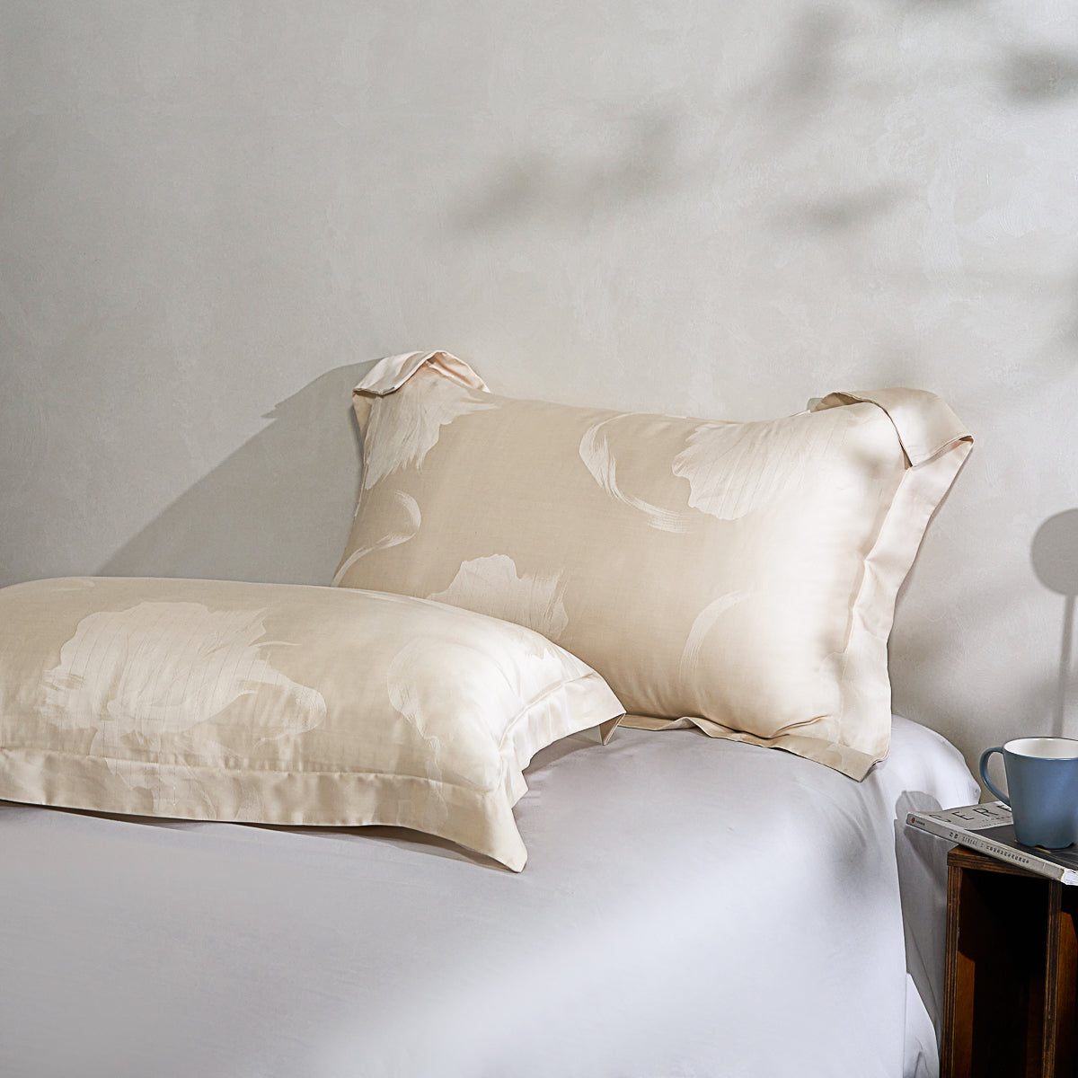 Phantom Gold Tencel™ Jacquard Pillow Sham x2P