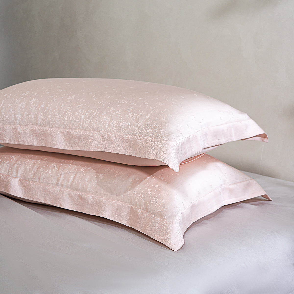 Dreamy Pink Tencel™ Jacquard Pillow Sham x2P