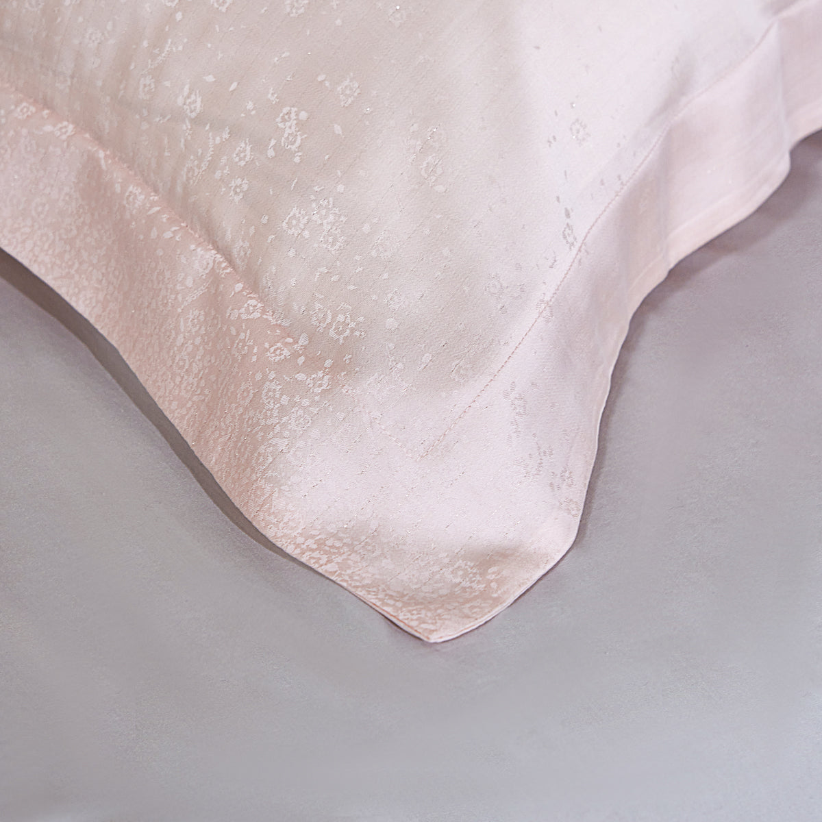 Dreamy Pink Tencel™ Jacquard Pillow Sham x2P
