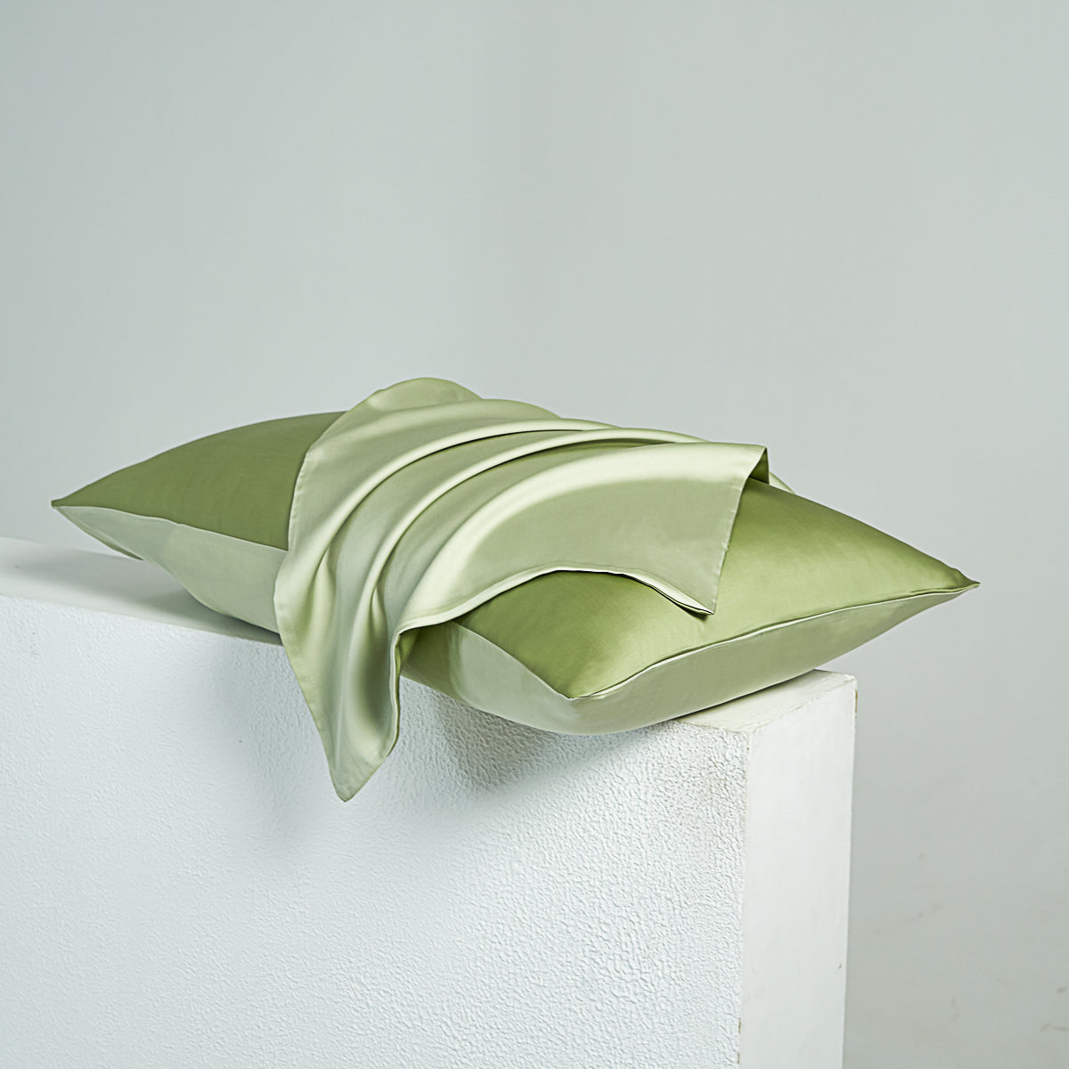 Glaze Green Tencel™ Pillow Sham Set