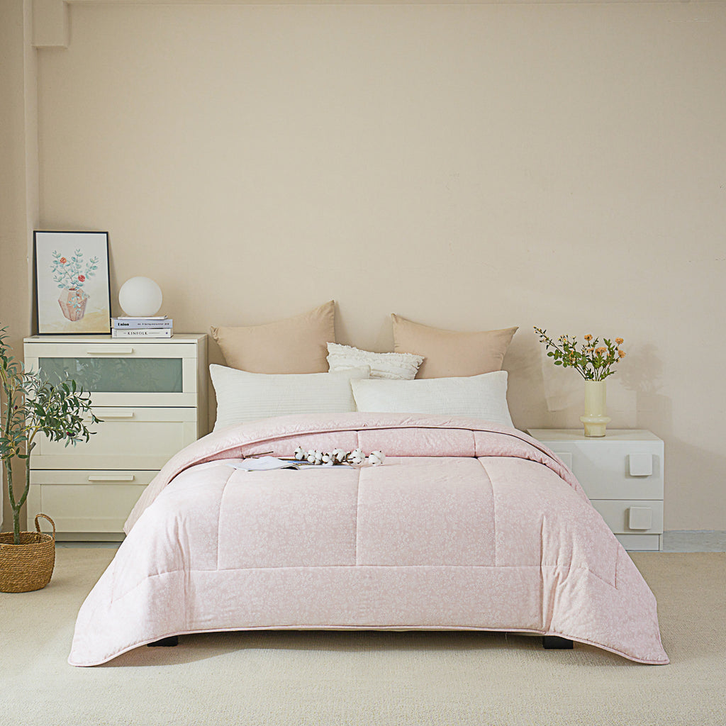 Kai Jade Pink Cotton All Season Comforter – Qbedding