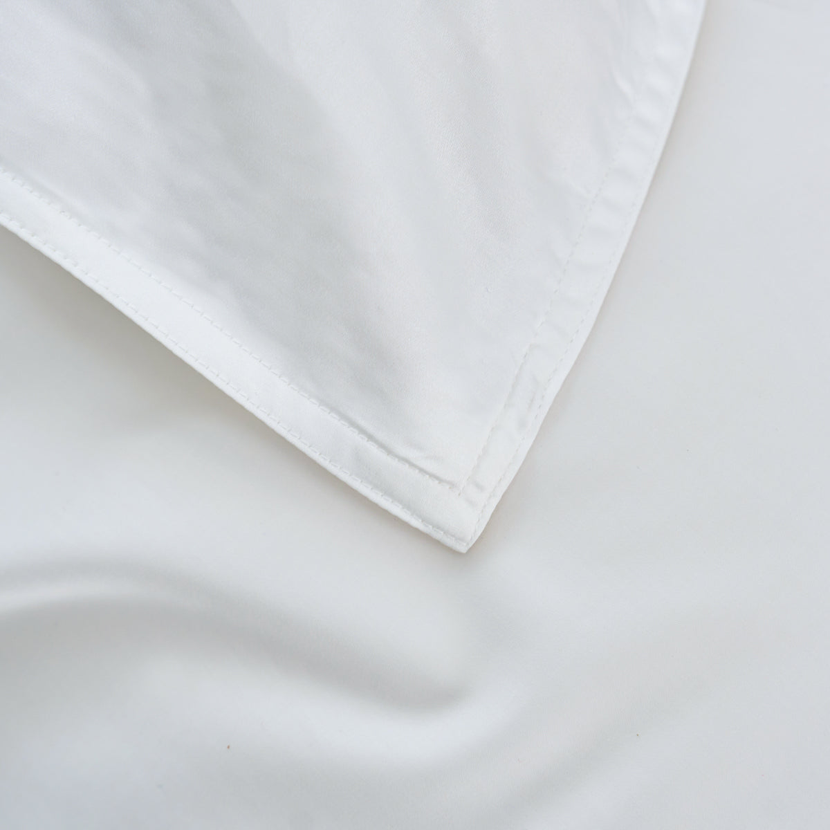 Snowflake White Solid Color Premium Cotton Duvet Cover