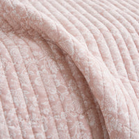Elssa Sylvcel Floral Quilt Set