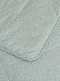 Iota Plum Green Cotton Light Comforter