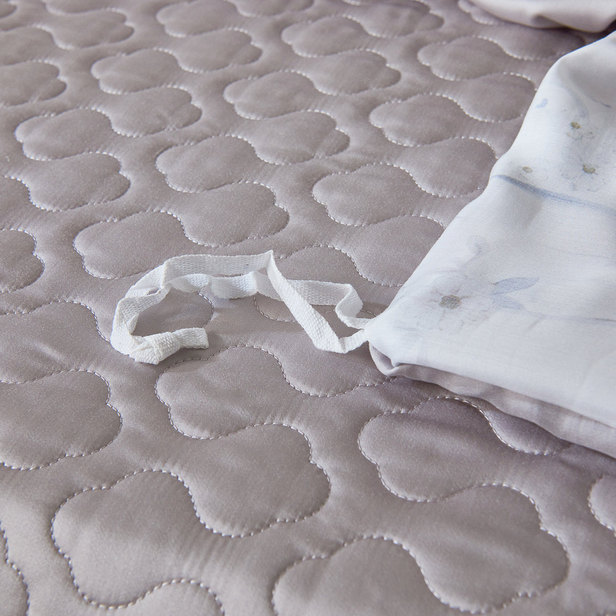 Joyee TENCEL™ Bedspread Set