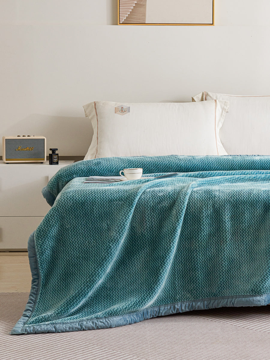 Lanli Pattern Raschel Velvet Winter Blanket