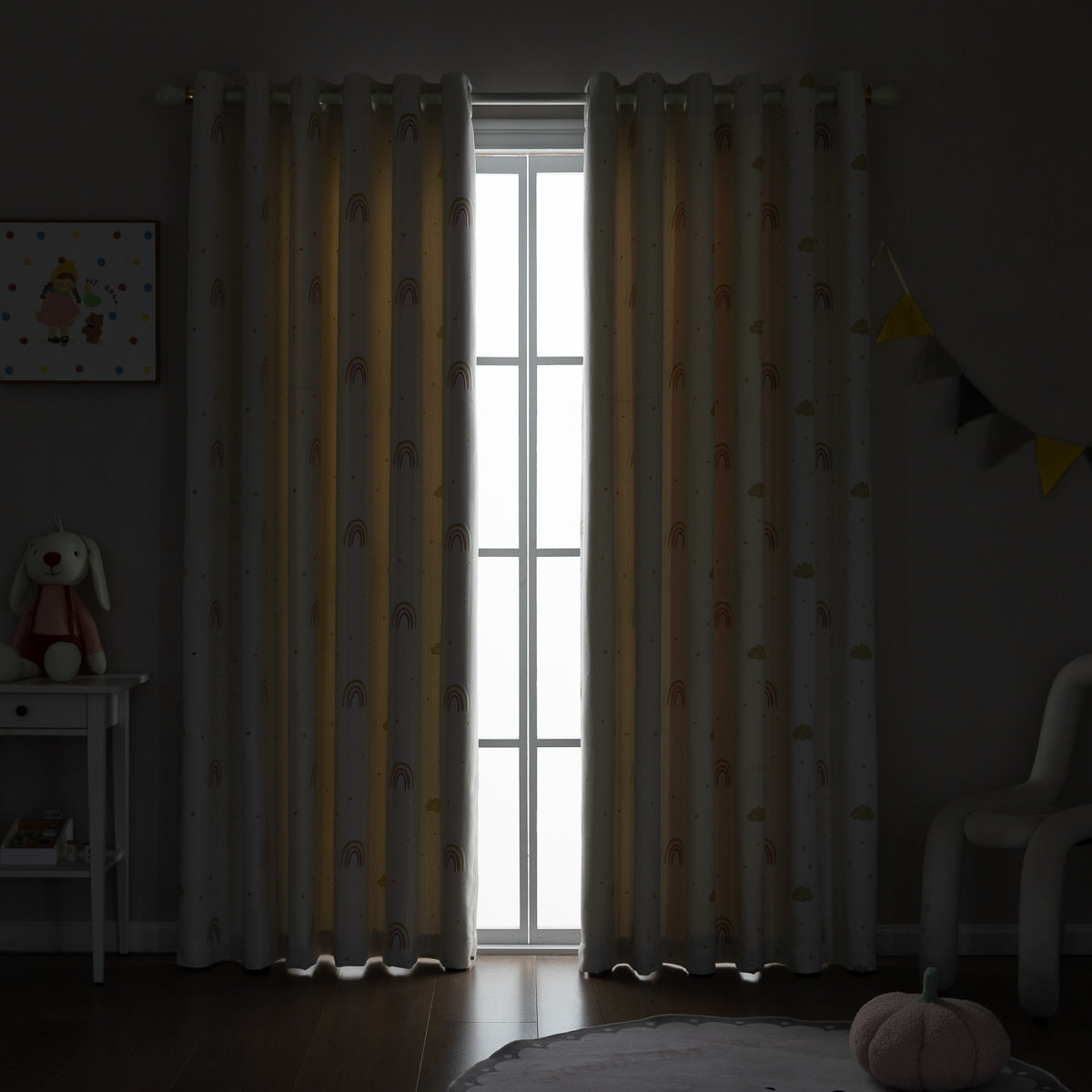 Leco Curtain
