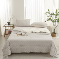 Lithe Horse Cotton Light Comforter
