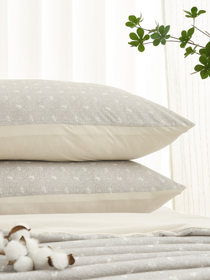 Lithe Horse Cotton Pillowcases