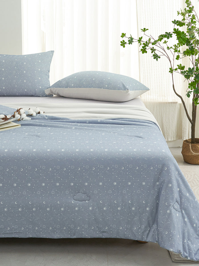 Lithe Nebula Cotton Light Comforter