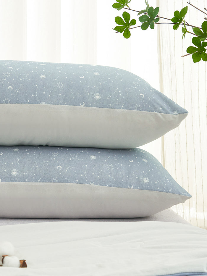 Lithe Nebula Cotton Pillowcases