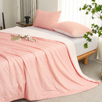 Lithe Vine Cotton Light Comforter