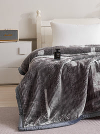 Logan Cloudy Blanket