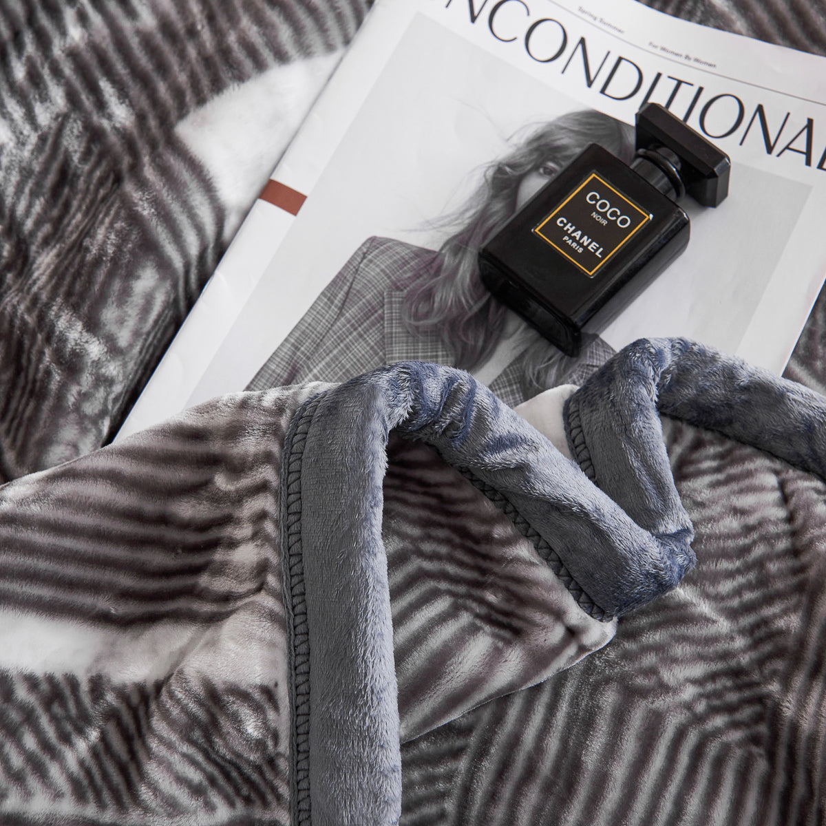 Logan Cloudy Blanket