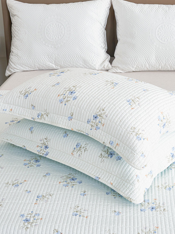 Mable Sylvcel Floral Quilt Set