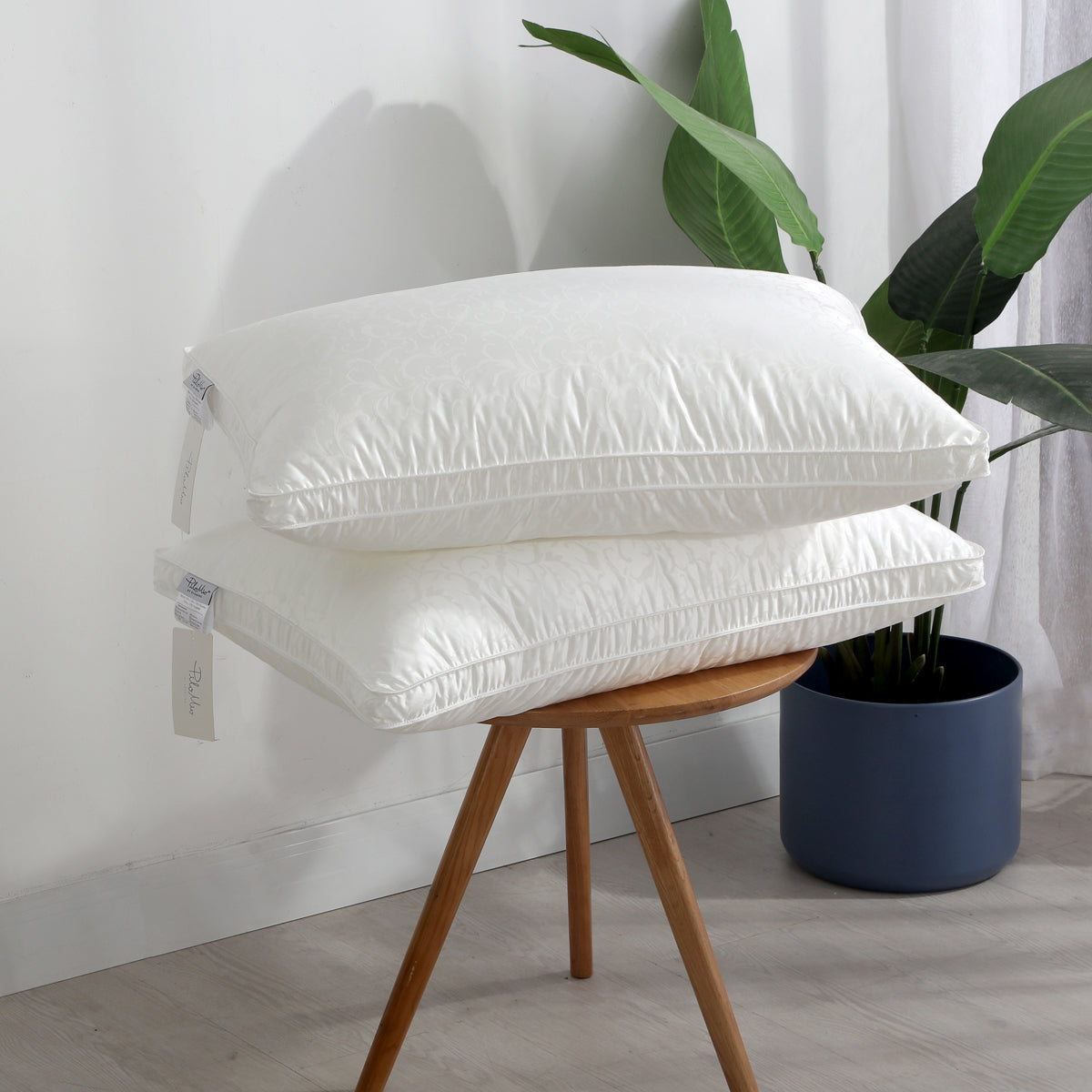PiloMio® Brocade Soft Microber Pillow