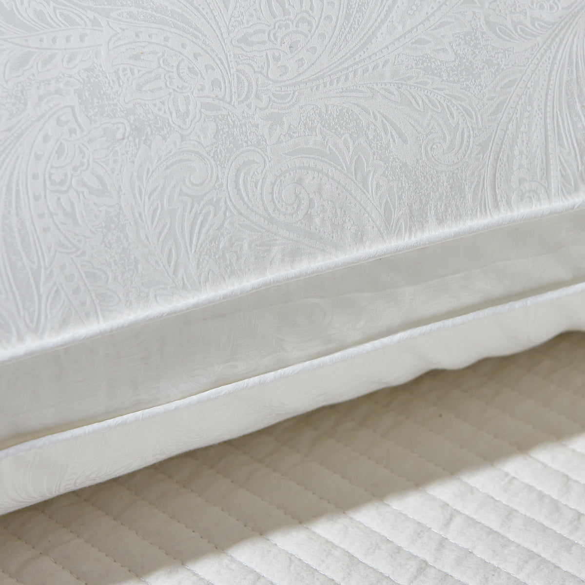 PiloMio® Brocade Soft Microber Pillow