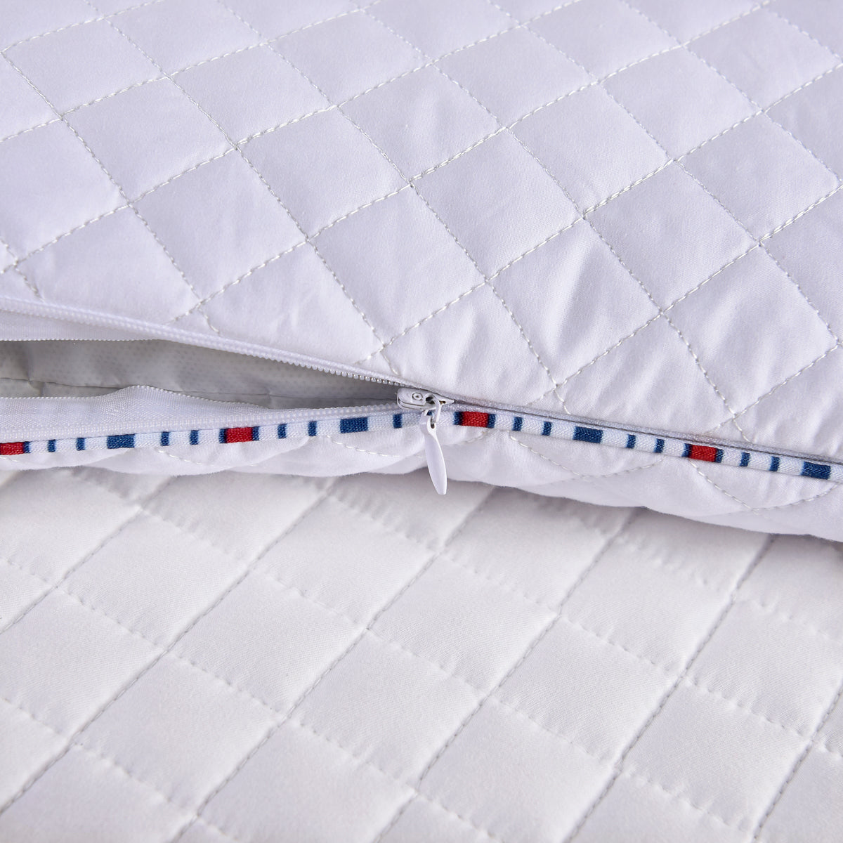 PiloMio® Buckwheat Hull Standard Adjustable Pillow