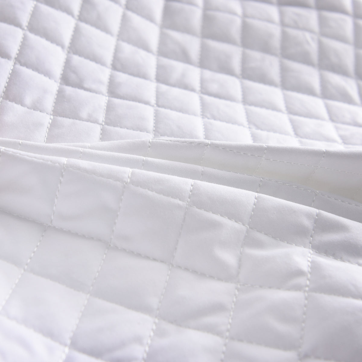 PiloMio® Buckwheat Hull Standard Adjustable Pillow