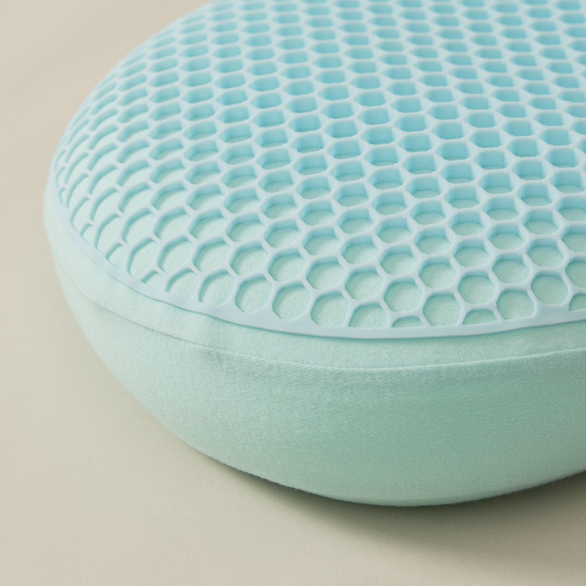 PiloMio® Seashell Pressure Relief Memory Foam Pillow