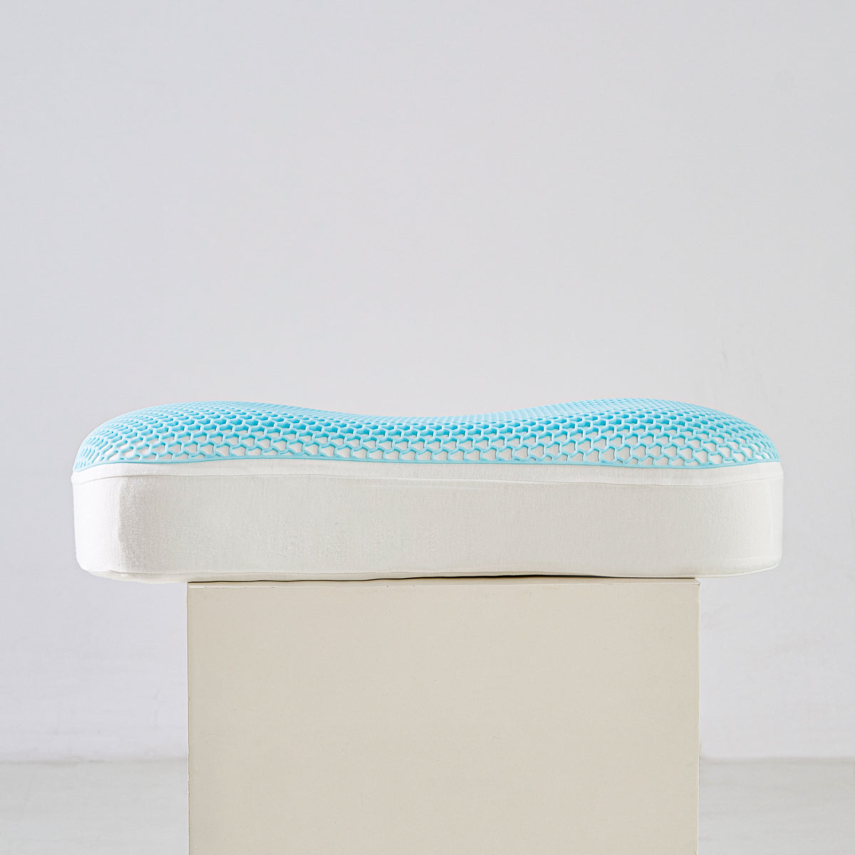 PiloMio® Streamline Pressure Relief Memory Foam Pillow