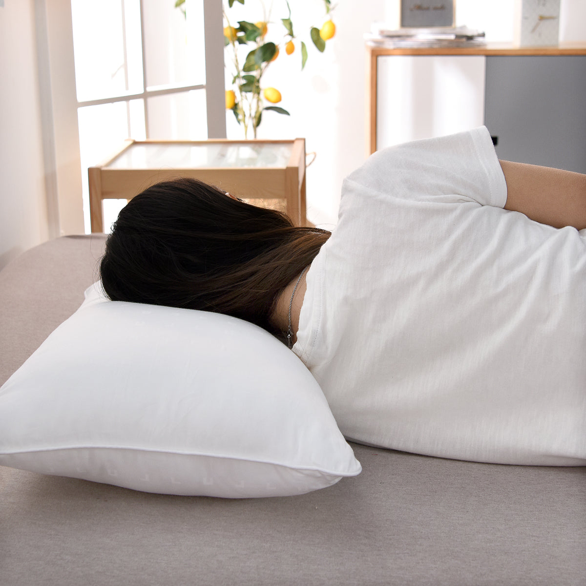 PiloMio® Ultra-Soft Microfiber Medium Pillow